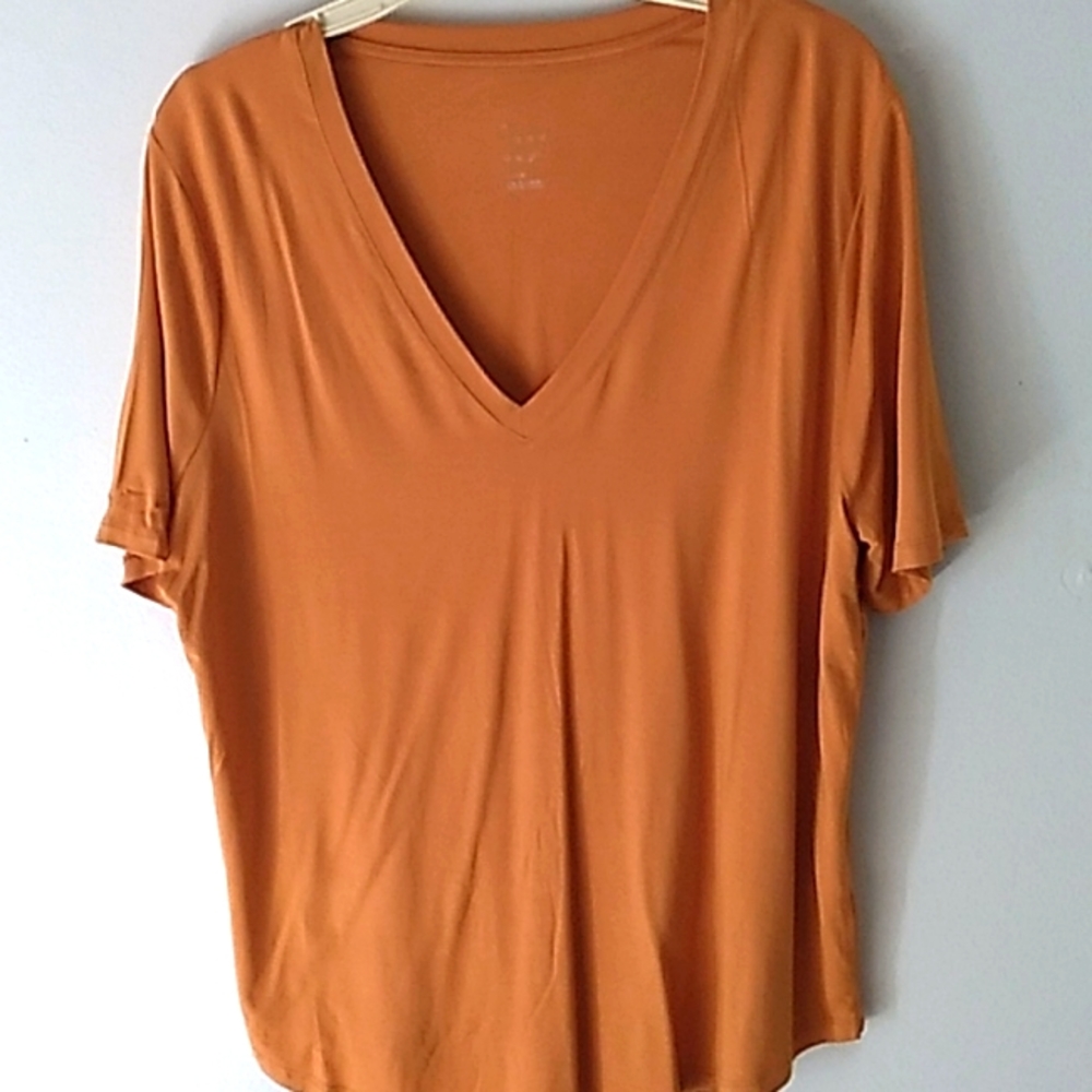 A New Day, large ladies tee brunt orange or rust NWOT